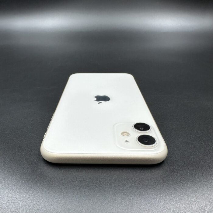 iPhone 11 64GB White - Image 5