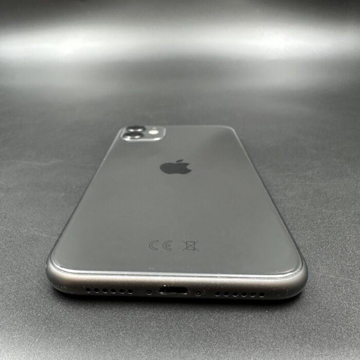 iPhone 11 128GB Black - Image 3