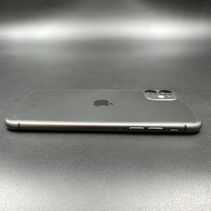 iPhone 11 128GB Black - Image 4