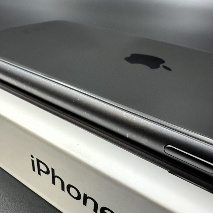 iPhone 11 64GB Black - Image 7