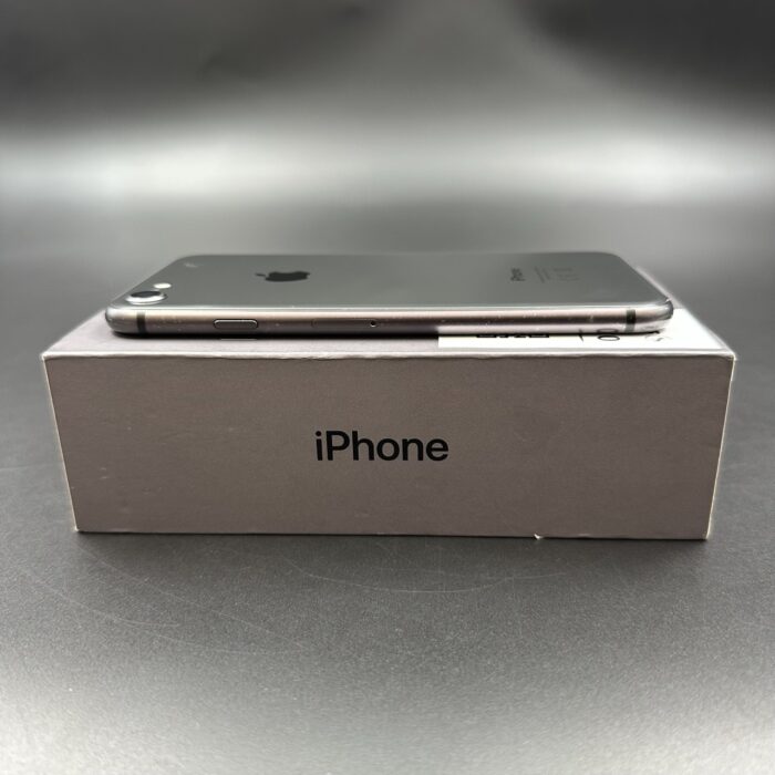 iPhone 8 64GB Space Grey - Image 3