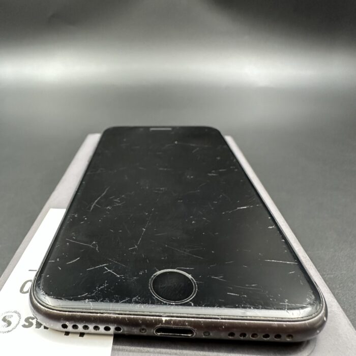 iPhone 8 64GB Space Grey - Image 7