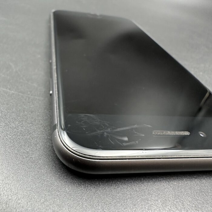 iPhone 8 64GB Space Grey - Image 7
