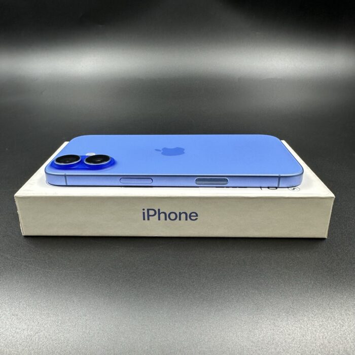 iPhone 16 128GB Ultramarine - Image 3