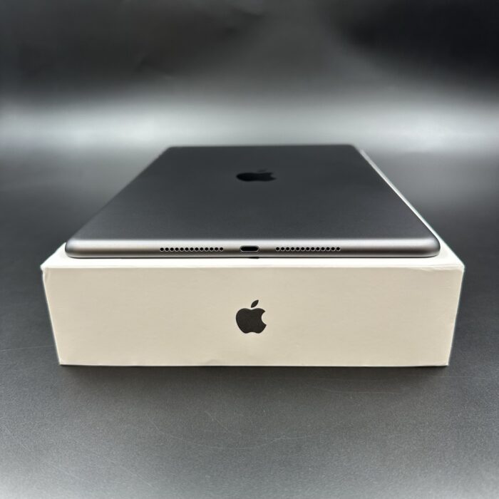 iPad 9th Generation 64GB Wifi Space Grey - Image 4