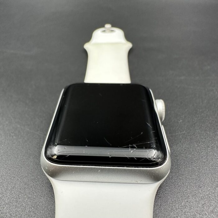 Apple Watch Series 3 38MM Silver - Image 5