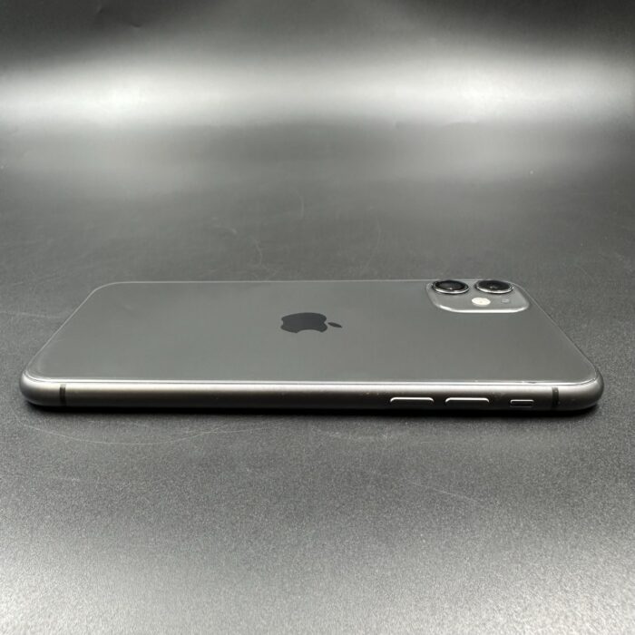 iPhone 11 256GB Black - Image 4