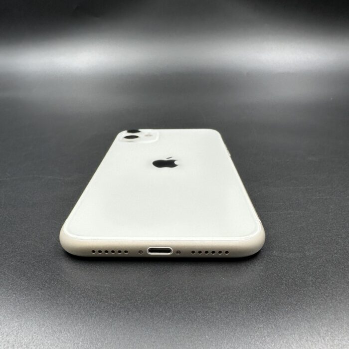 iPhone 11 128GB White - Image 3