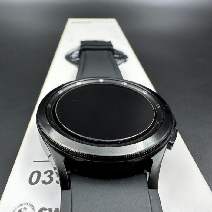 Samsung Galaxy Watch 4 Classic 46MM GPS + LTE Black - Image 4