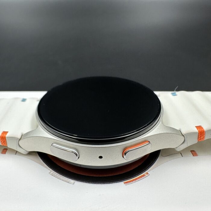 Samsung Galaxy Watch 7 40mm GPS Cream - Image 3