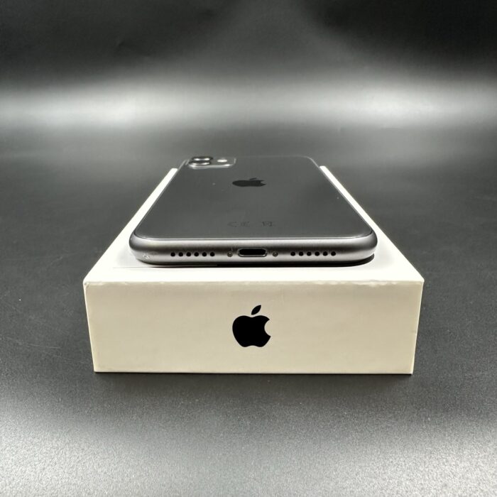 iPhone 11 64GB Black - Image 5