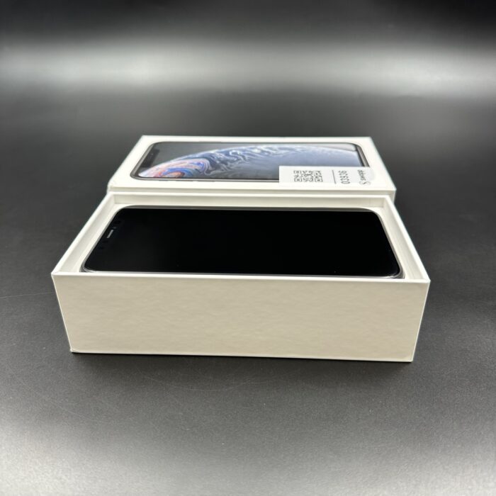 iPhone XR 64GB Black - Image 2