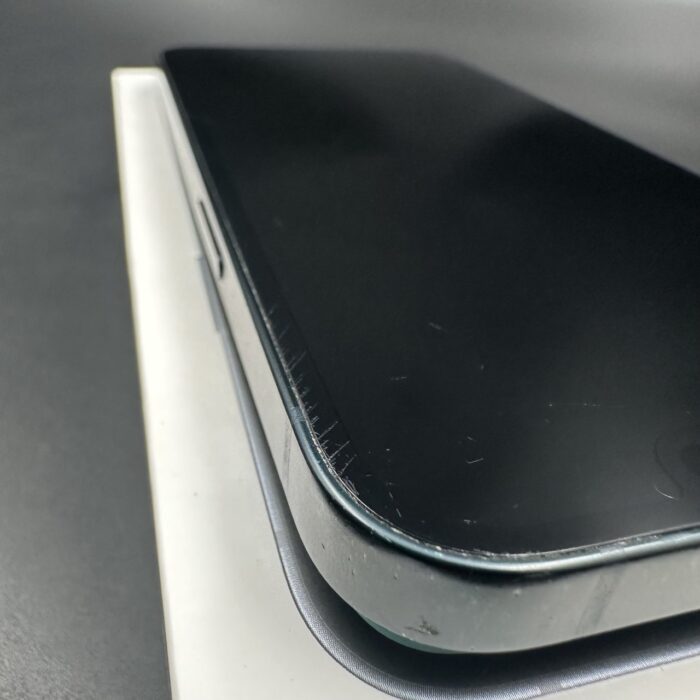 iPhone 14 128GB Midnight - Image 11