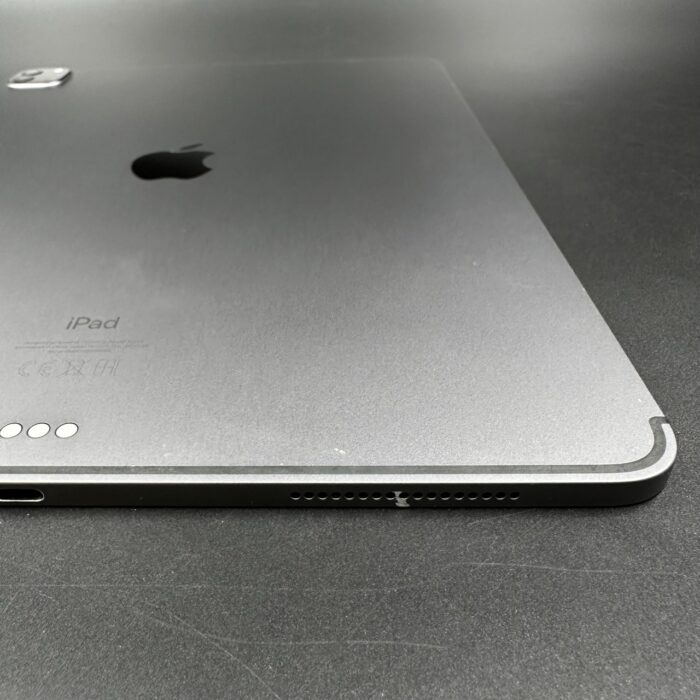 iPad Pro 12.9 (4th Generation) 256GB Wifi + Cellular Space Grey - Image 5
