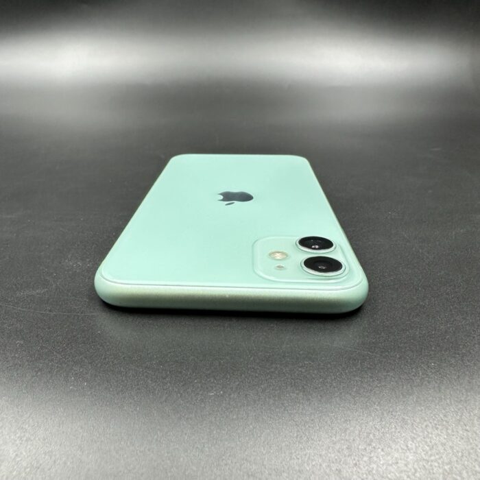 iPhone 11 128GB Green - Image 5