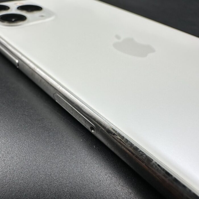 iPhone 11 Pro 256GB Silver - Image 3