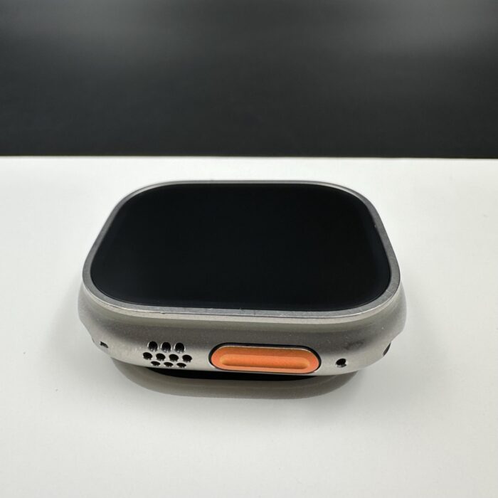 Apple Watch Ultra 2 49MM Natural Titanium Navy Ocean Band - Image 4