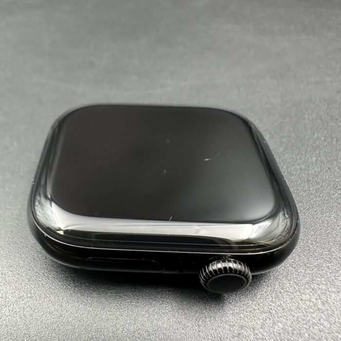 Apple Watch Series 10 46MM Jet Black - Image 4