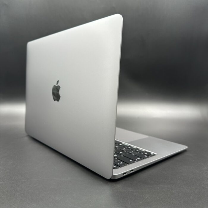 Macbook Air M1 13" 256GB Space Grey - Image 2