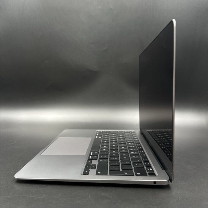 Macbook Air M1 13" 256GB Space Grey - Image 4