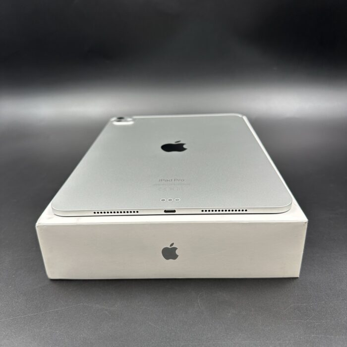 iPad Pro 11-Inch (M4) 256GB WIFI Silver - Image 4