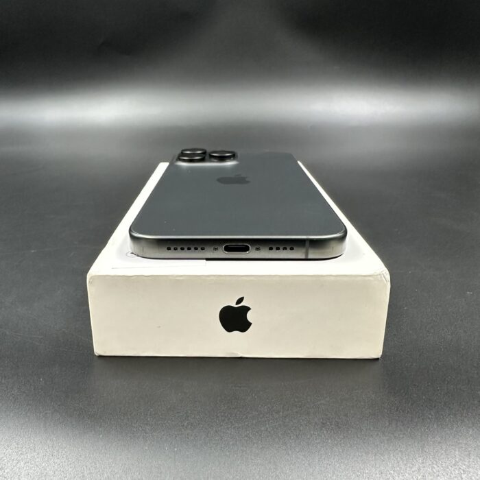 iPhone 15 Pro Max 256GB Blue Titanium - Image 4