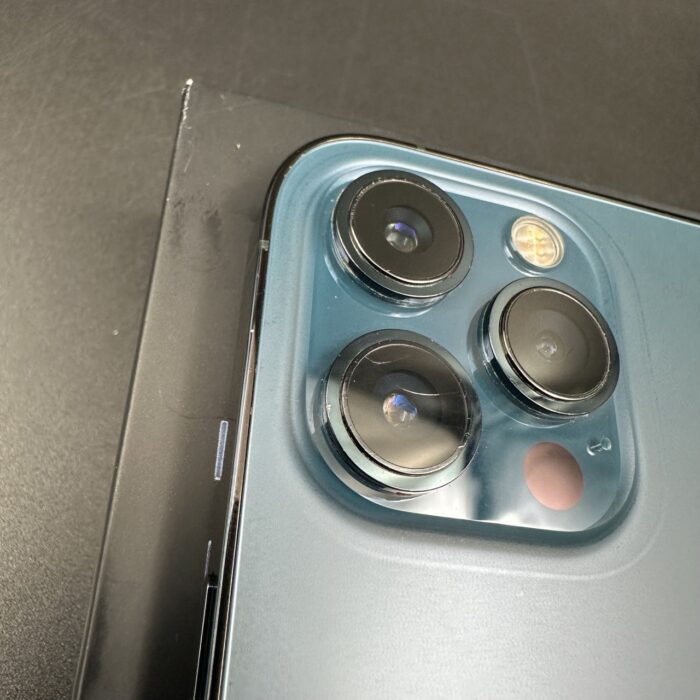 iPhone 12 Pro Max 256GB Pacific Blue (Cracked Screen) - Image 10