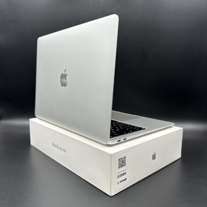 Macbook Air M1 8GB 256GB Silver - Image 2