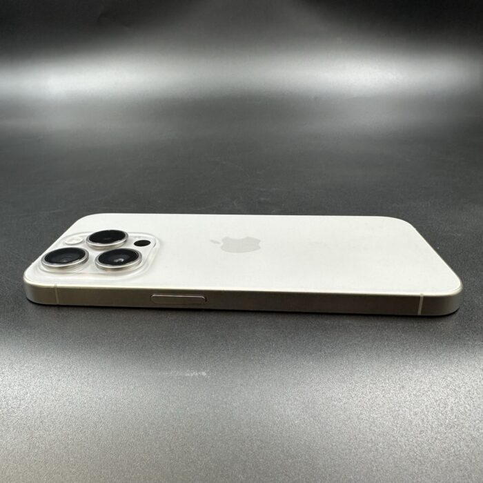 iPhone 15 Pro 256GB Natural Titanium - Image 2