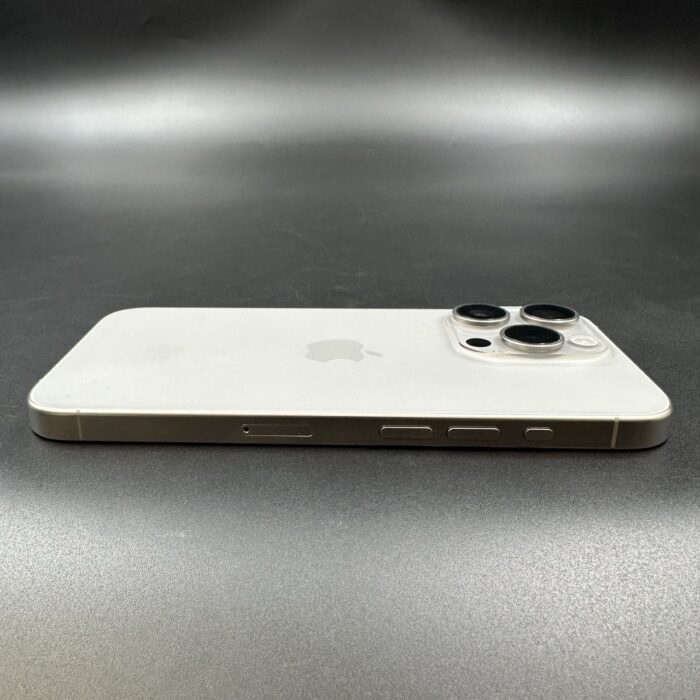iPhone 15 Pro 256GB Natural Titanium - Image 4