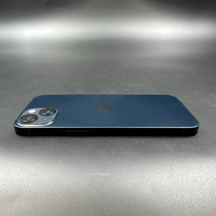 iPhone 13 256GB Midnight - Image 2