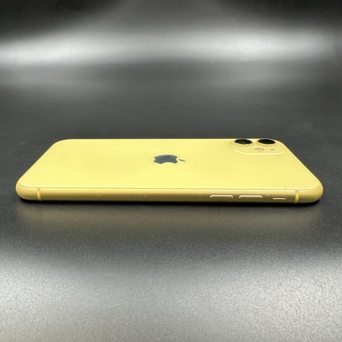 iPhone 11 64GB Yellow - Image 5