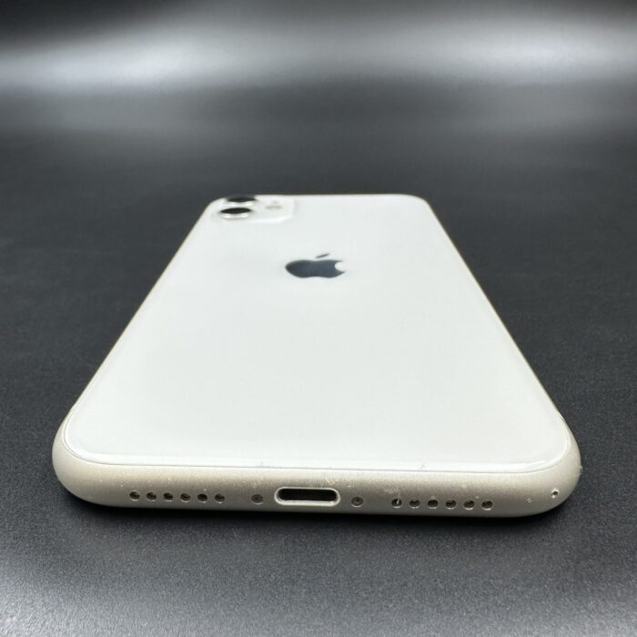 iPhone 11 64GB White - Image 3