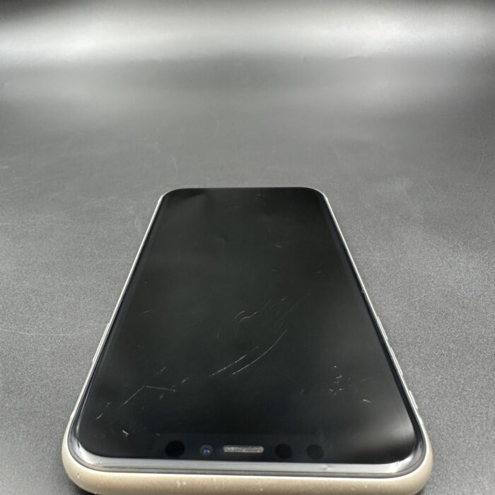 iPhone 11 64GB White - Image 8