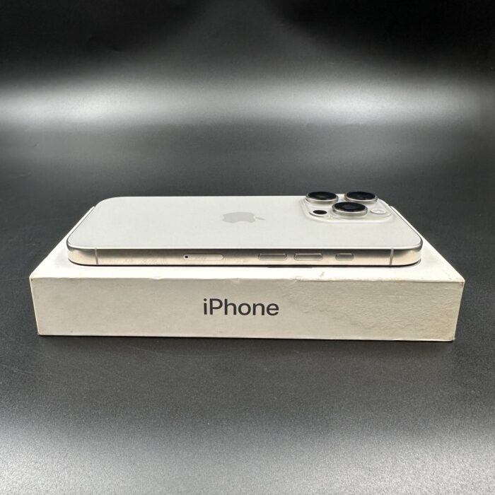 iPhone 16 Pro 256GB Natural Titanium - Image 5