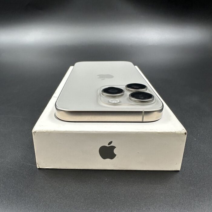 iPhone 16 Pro 256GB Natural Titanium - Image 6