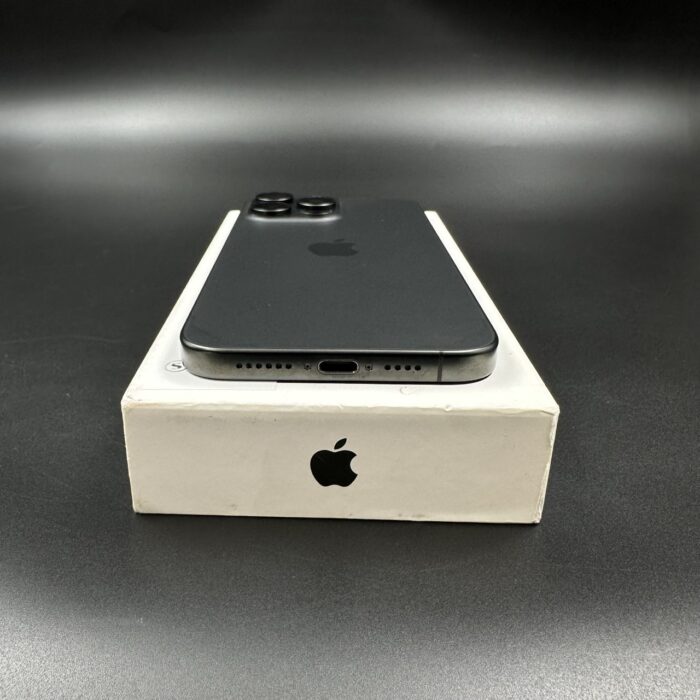 iPhone 15 Pro Max 512GB Black Titanium - Image 4