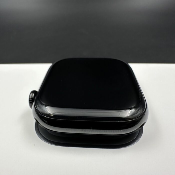 Apple Watch Series 10 46MM Jet Black - Image 5