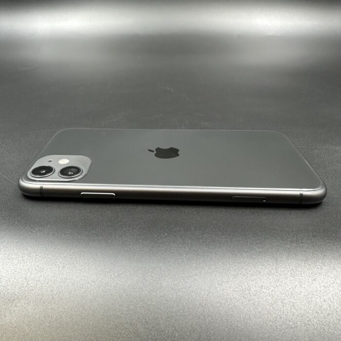 iPhone 11 64GB Black - Image 2