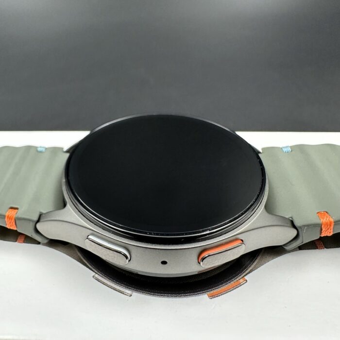 Samsung Galaxy Watch 7 40MM GPS Green - Image 3
