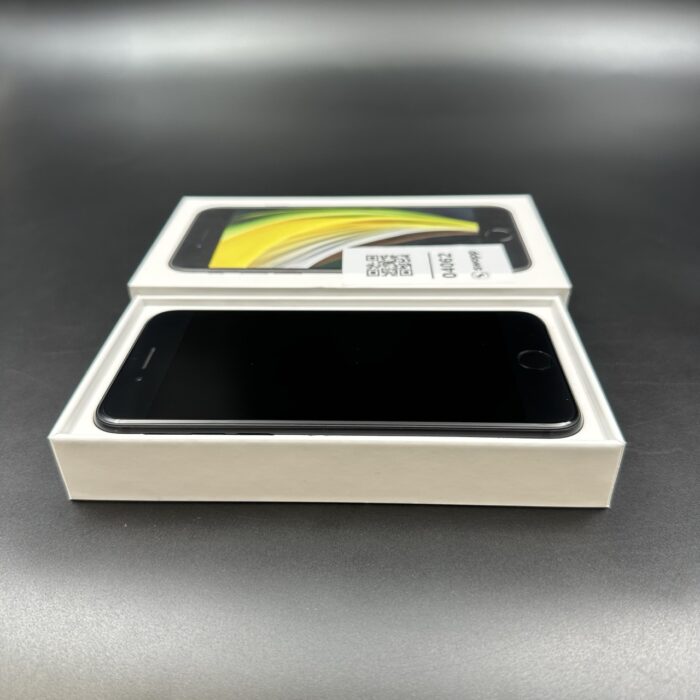 iPhone SE (2nd Gen) 128GB Black - Image 2