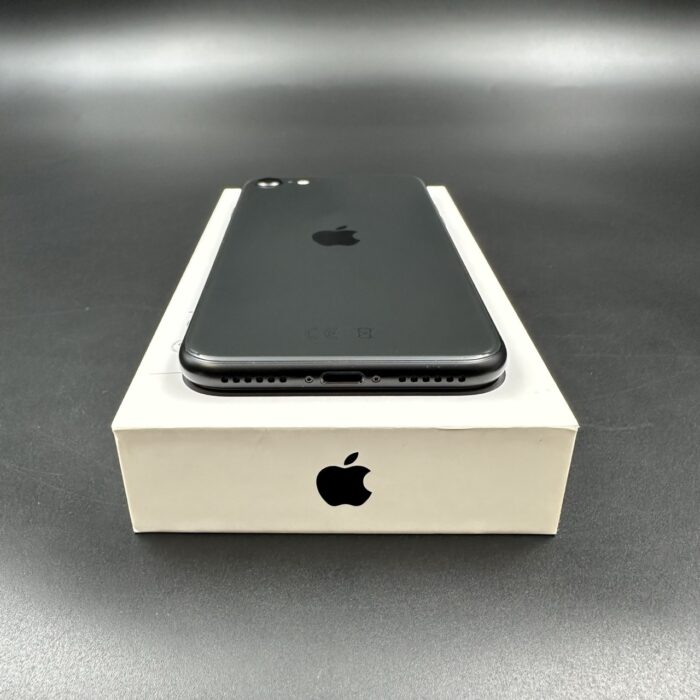 iPhone SE (2nd Gen) 128GB Black - Image 4