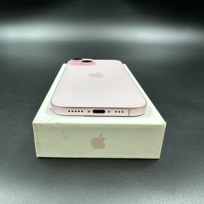 iPhone 15 128GB Pink - Image 4