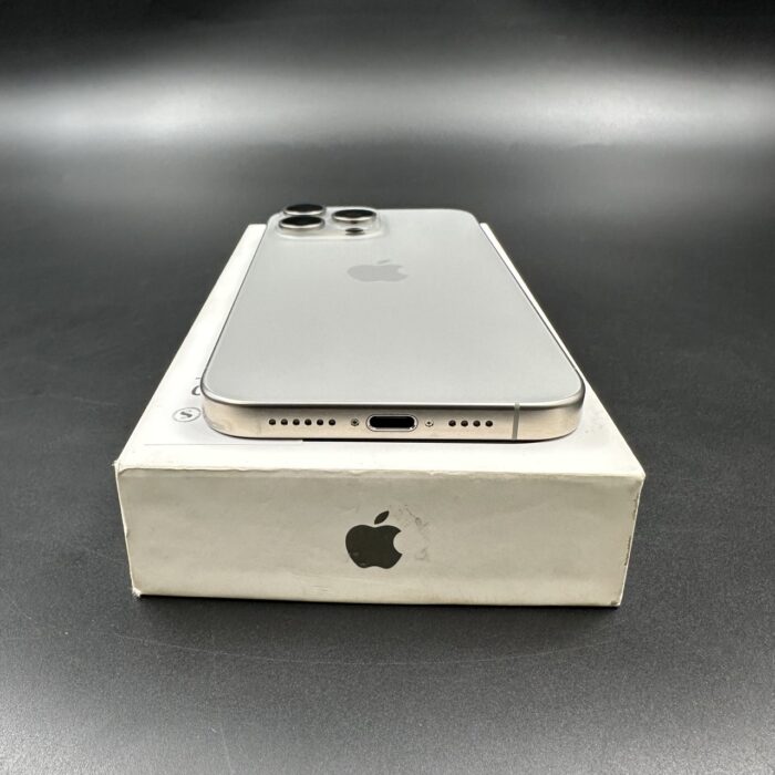 iPhone 15 Pro Max 512GB Natural Titanium - Image 4