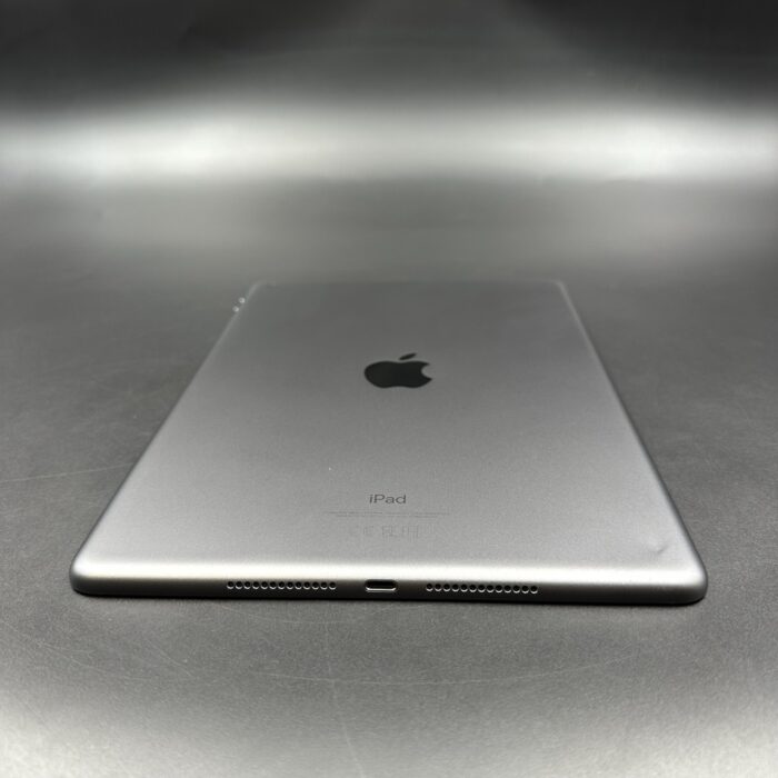 iPad 9th Generation 64GB Wifi Space Grey - Image 3