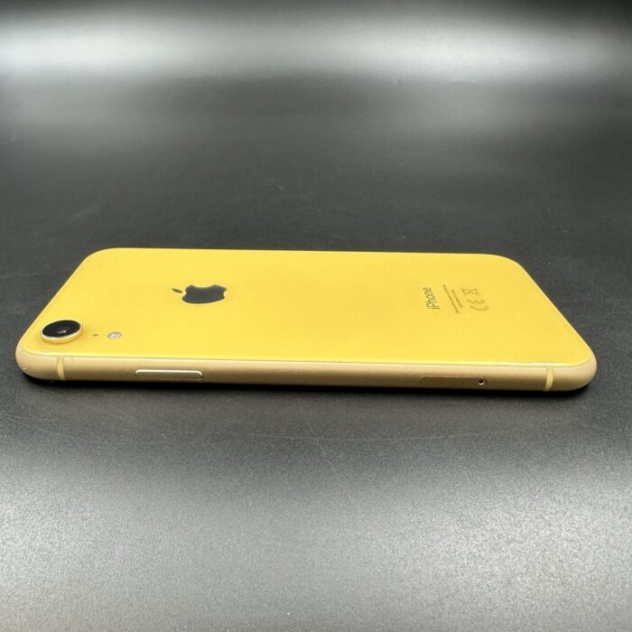 iPhone XR 128GB Yellow - Image 2