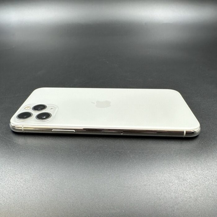 iPhone 11 Pro 64GB Silver - Image 2