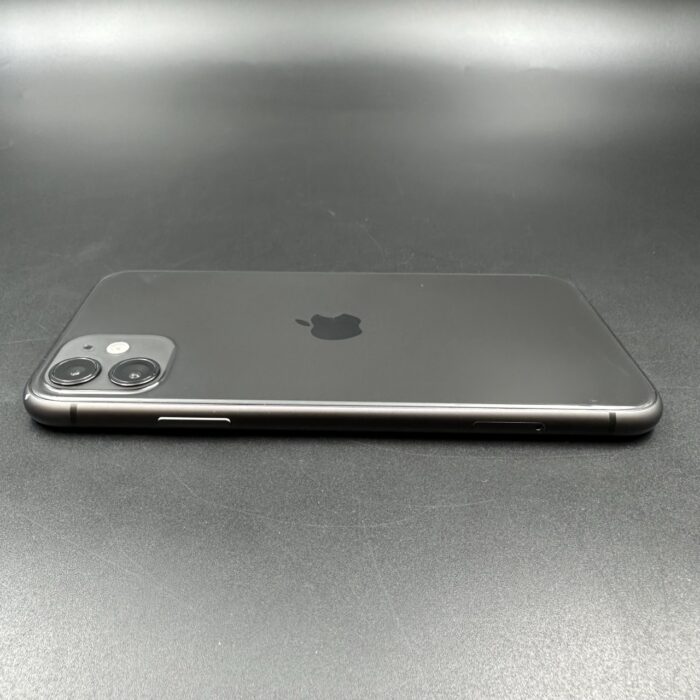 iPhone 11 256GB Black - Image 2