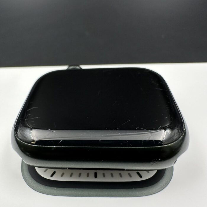 Apple Watch Series 7 41MM Green - Image 6