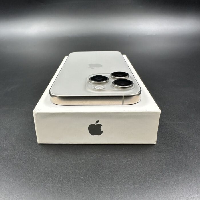 iPhone 16 Pro 256GB Natural Titanium - Image 6